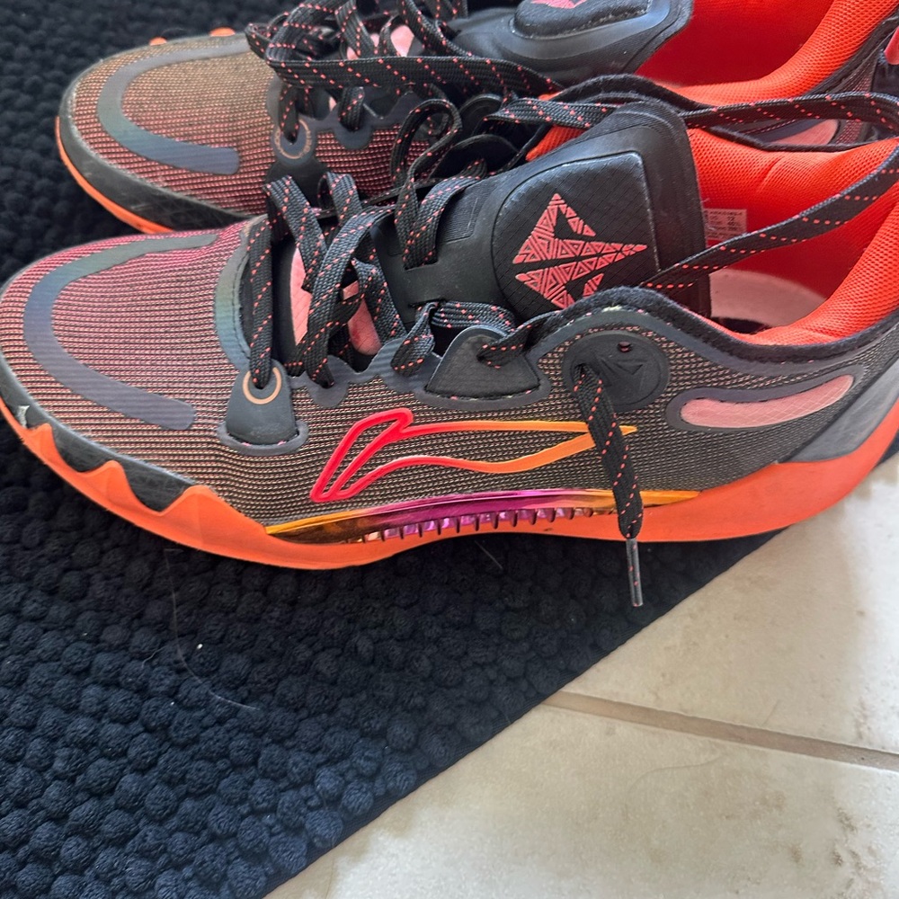 Men's Athletic Shoes with Orange and Pink Accents